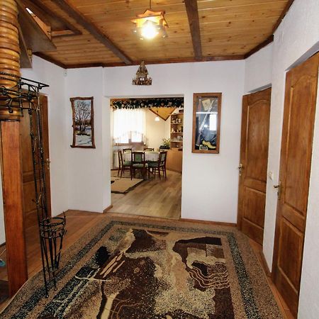 Villa Хуторянка à Tatariv Extérieur photo