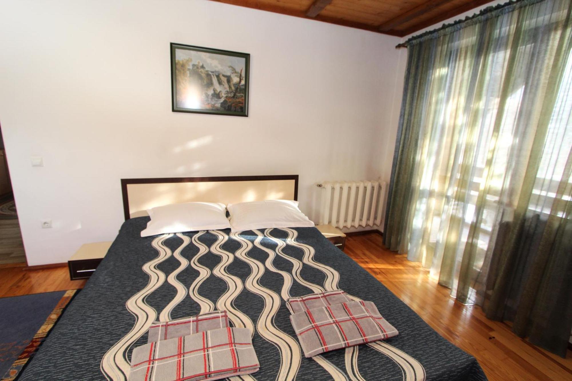 Villa Хуторянка à Tatariv Extérieur photo