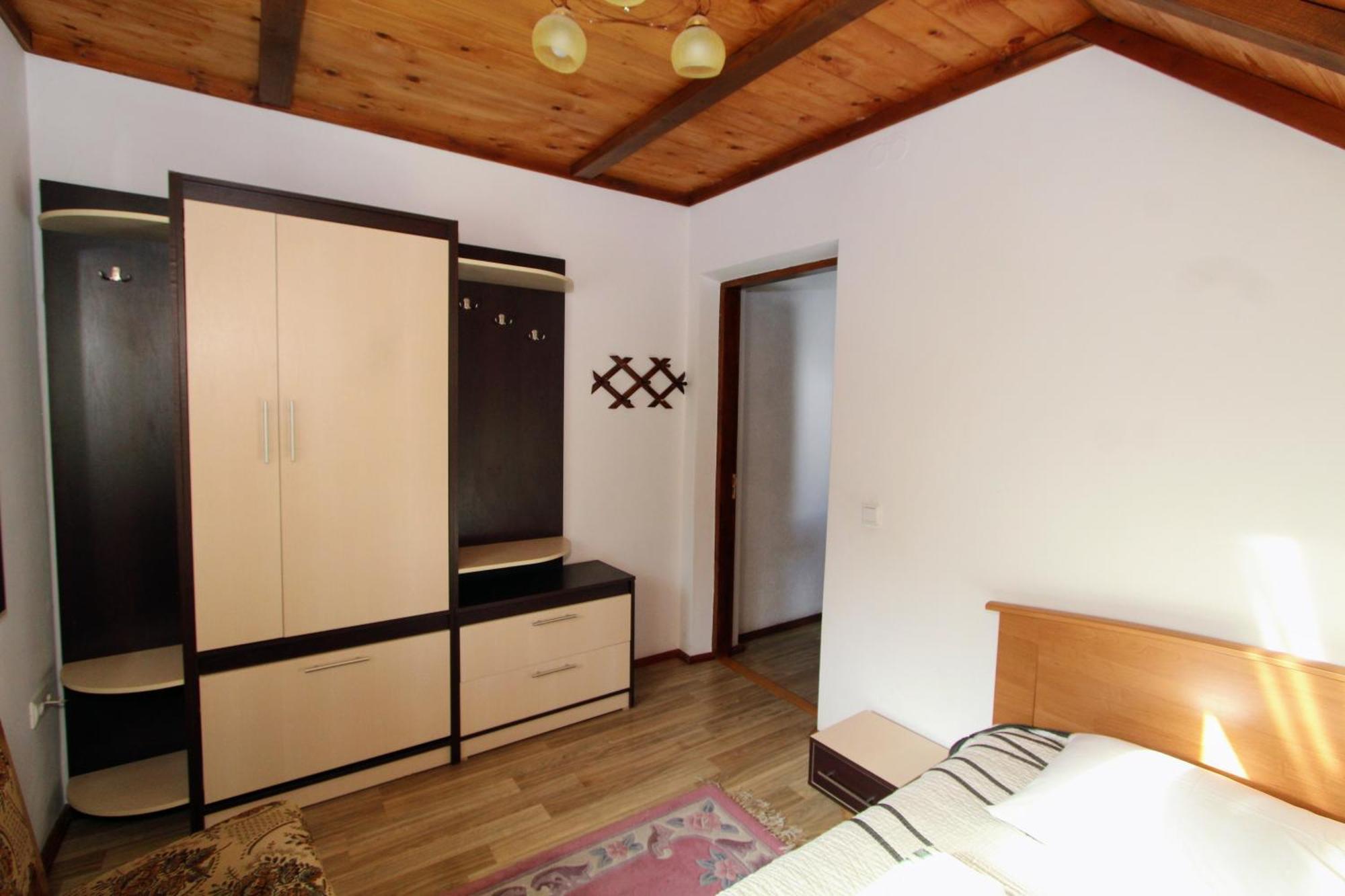 Villa Хуторянка à Tatariv Extérieur photo